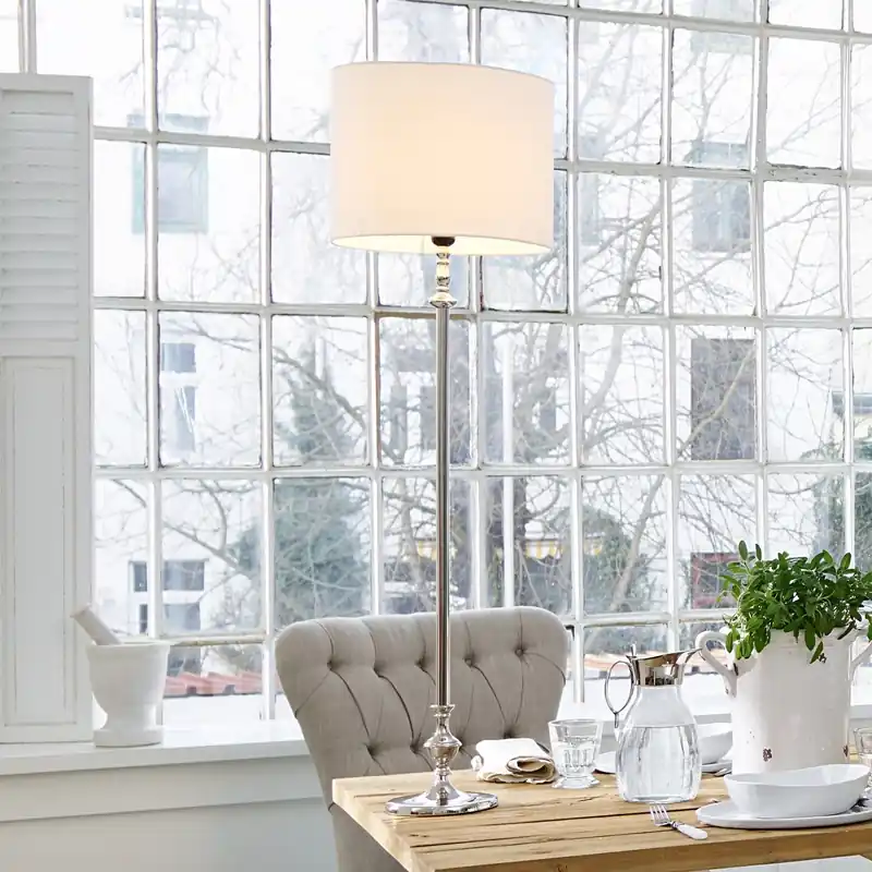 Must-Have Stehlampe Midvale