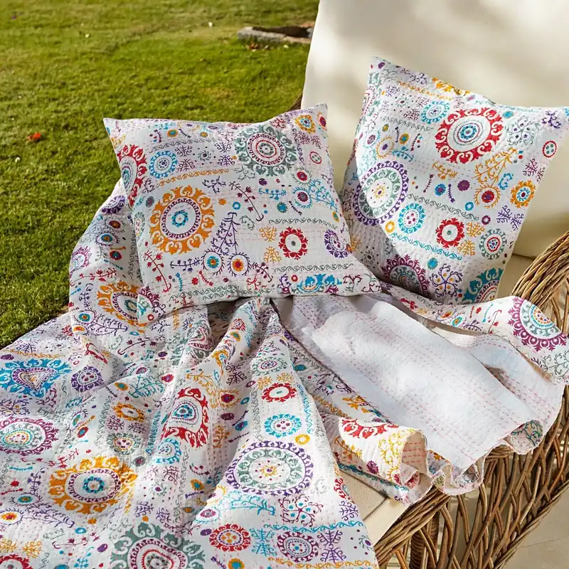 Sofort Bestellen Plaid + 2 Kissenhüllen Louanne