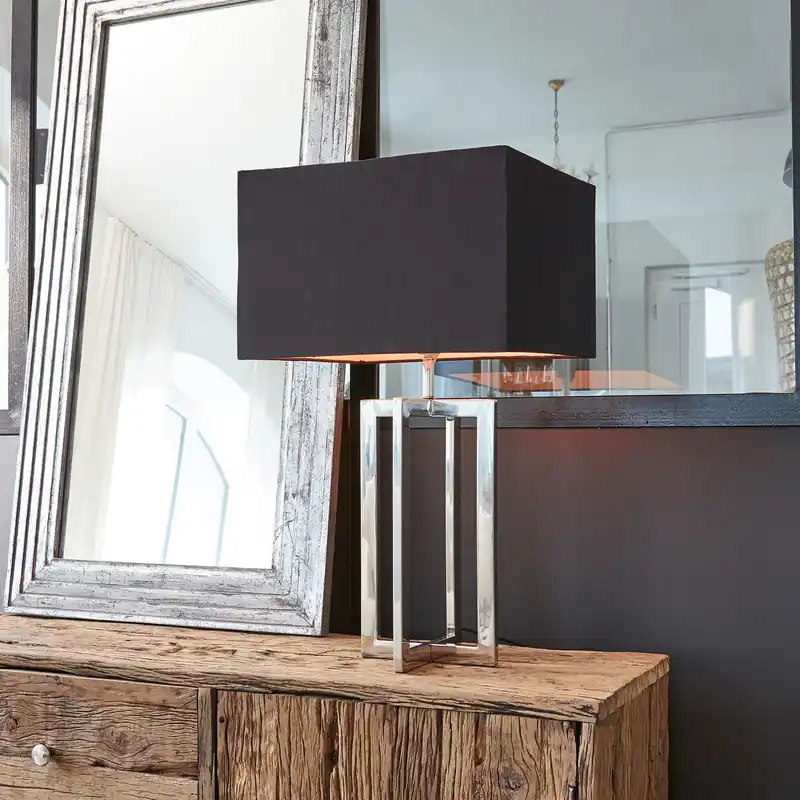 Letzte Chance Tischlampe Conteville