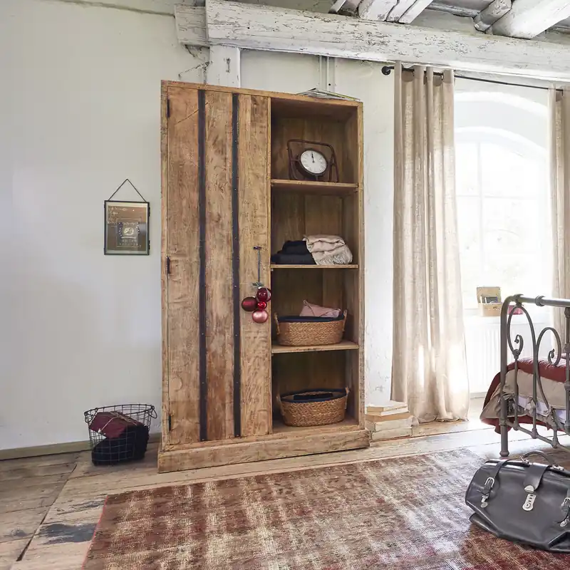 Expressversand Schrank Danané