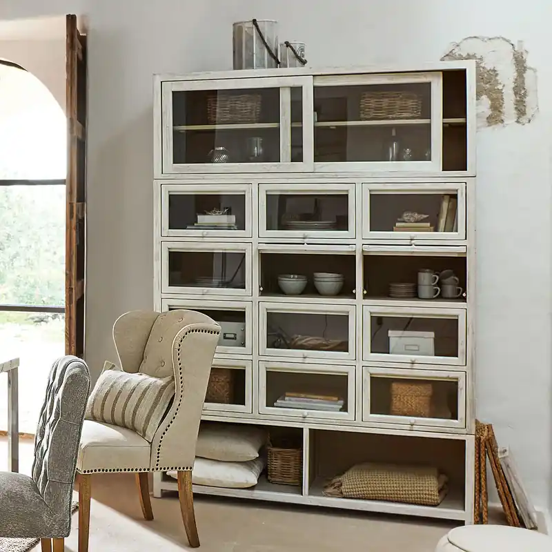 Schrank Clairemont Must-Have