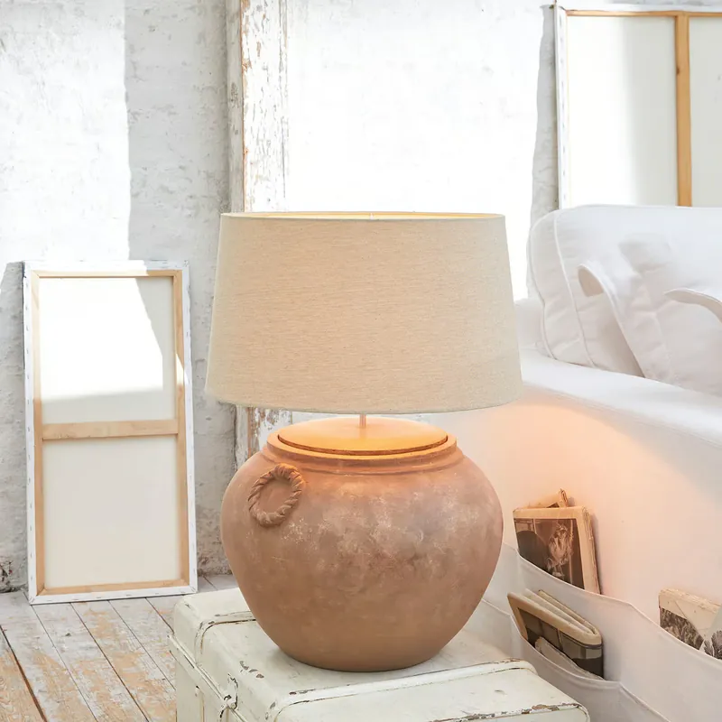 Preisknaller Tischlampe Srini