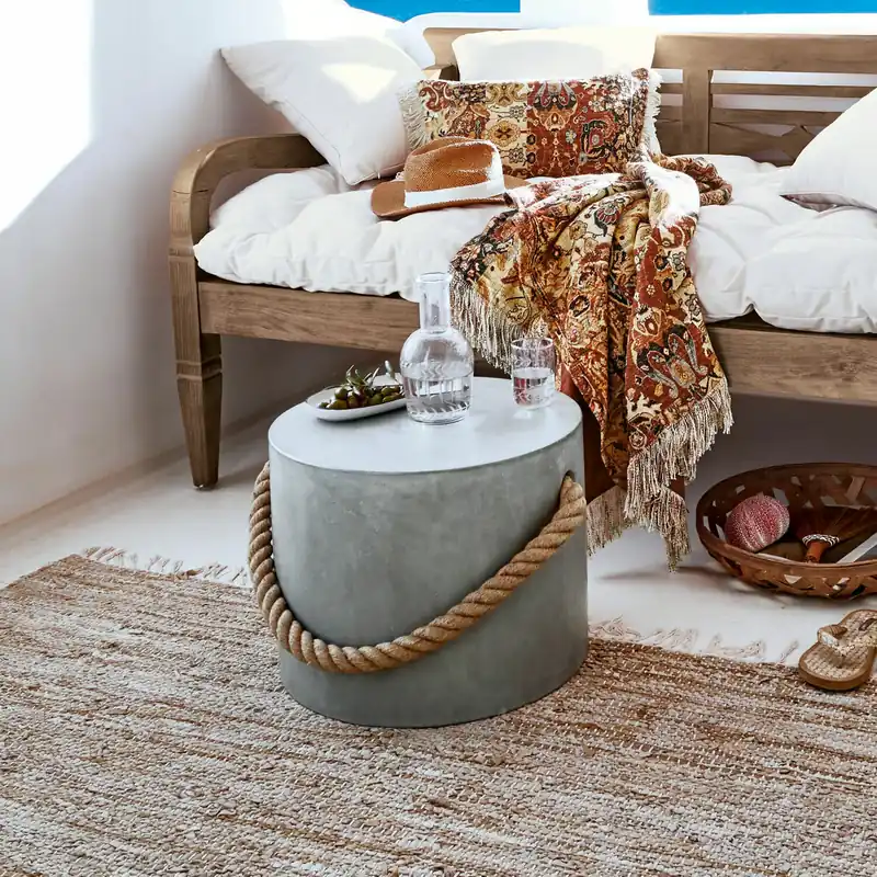 Aktuell Hocker Kaedi