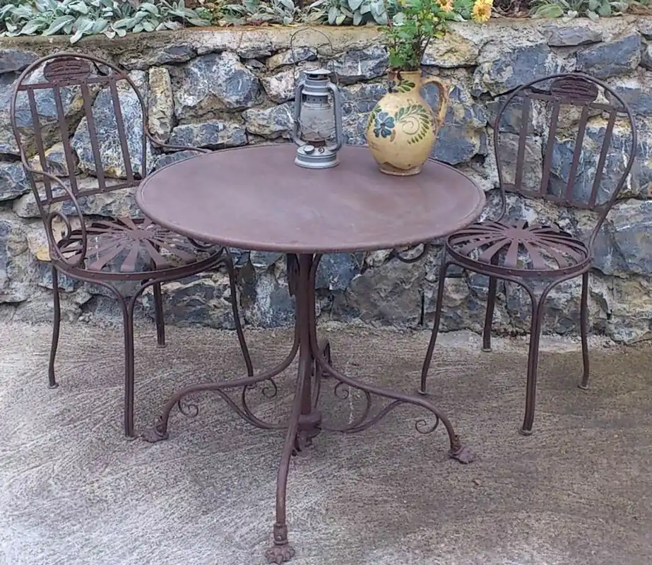 Casa Padrino Jugendstil Gartenmöbel Set - verschiedene Farben - 3 Teiliges Gartenset mit Tisch und 2 Stühlen Top-Angebot