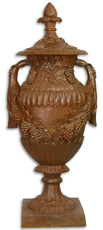 Aktuell Casa Padrino Barock Gusseisen Urne / Vase mit Deckel Rostoptik 38 x 32 x H. 91,4 cm - Gartendeko im Barockstil