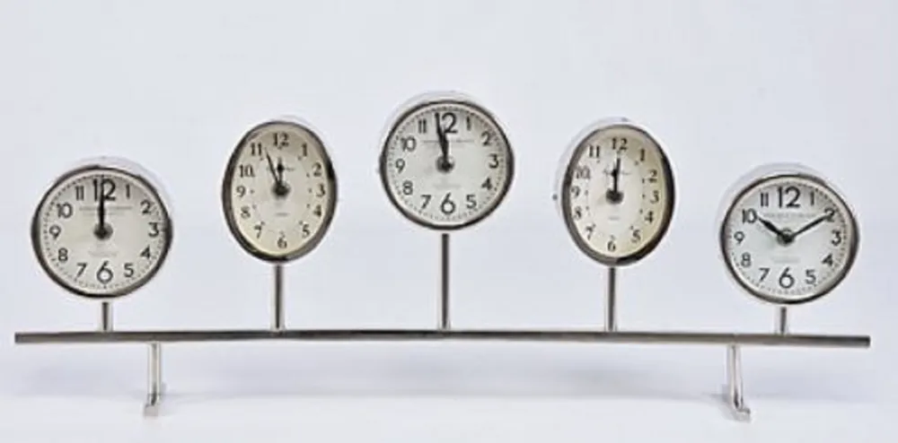 Casa Padrino Luxus Tischuhr Silber 64 x 6 x H. 24 cm - Dekorative Messing Uhr Schneller Versand