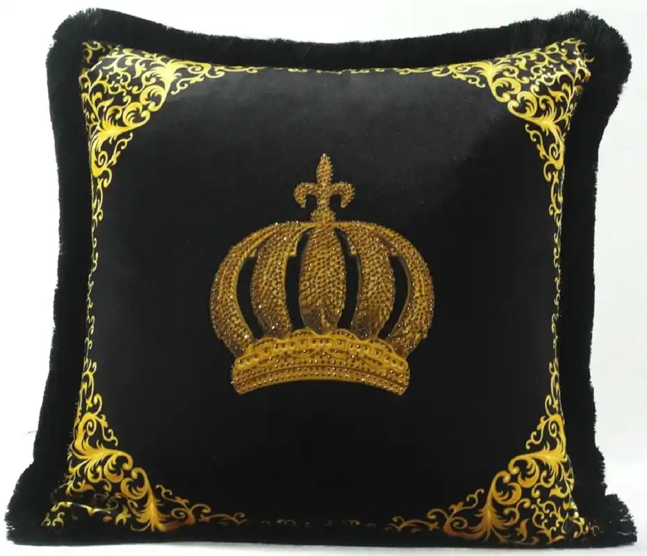 Harald Glööckler Luxus Deko Kissen Pompöös by Casa Padrino Krone mit Strass Steinen Schwarz / Gold - Feinster Samtstoff - Glööckler Kissen Top-Preis