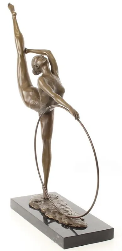 Casa Padrino Luxus Bronzefigur Hula Hoop Tänzerin Bronze / Schwarz 46,2 x 14,2 x H. 57 cm - Deko Bronze Skulptur mit Marmorsockel Top-Seller