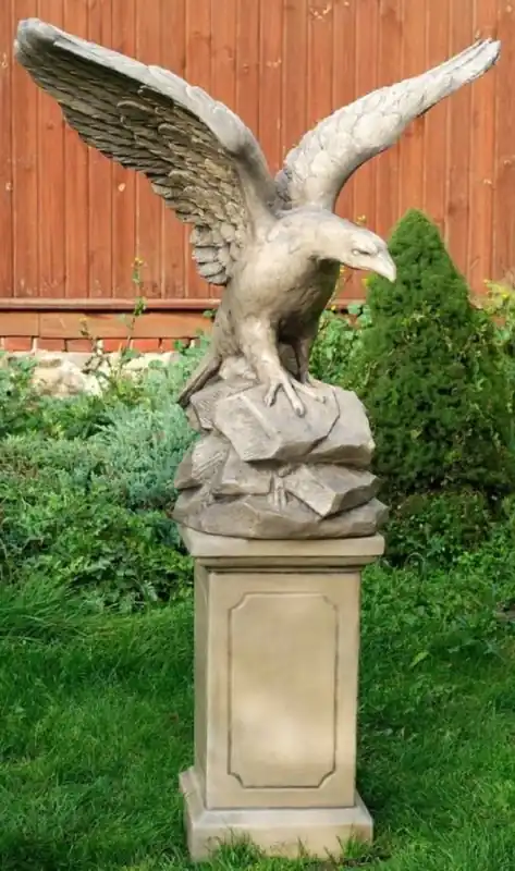 Direkt Vom Hersteller Casa Padrino Gartendeko Skulptur Weißkopfseeadler Grau 110 x 56 x H. 108 cm - Garten Terrassen Deko Accessoires