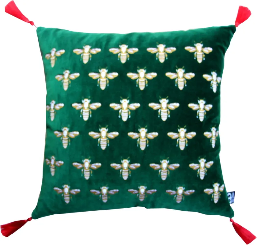 Casa Padrino Luxus Deko Kissen mit Troddeln Bees Grün / Rot 45 x 45 cm - Feinster Samtstoff - Luxus Deko Accessoires Top-Angebot