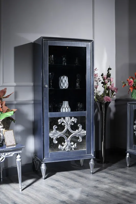 Preisknaller Casa Padrino Luxus Barock Vitrine Blau / Silber 75 x 45 x H. 190 cm - Vitrinenschrank mit Glastür - Barock Wohnzimmermöbel