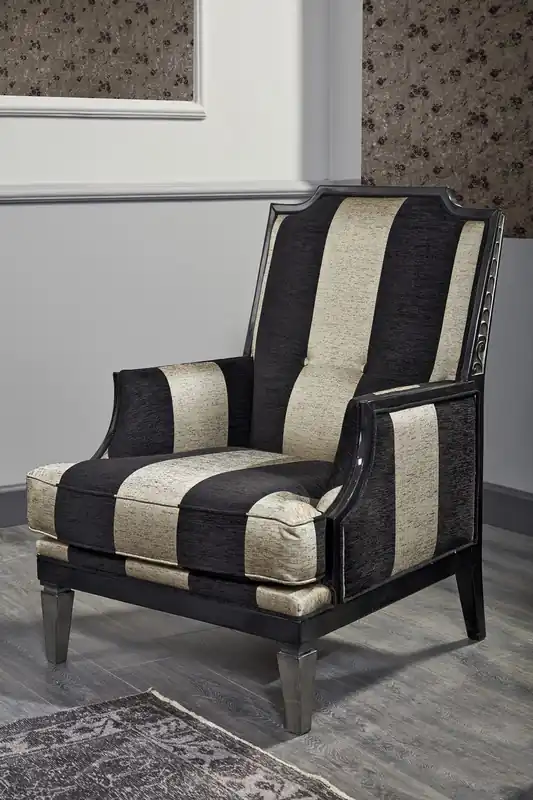 Casa Padrino Luxus Barock Sessel Schwarz / Gold / Silber 72 x 76 x H. 103 cm - Gestreifter Wohnzimmer Sessel - Barockmöbel Sofort Bestellen
