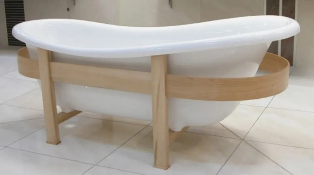 Casa Padrino Luxus Retro Badewanne Weiß / Naturfarben 178 x 76 x H. 73 cm - Freistehende Badewanne mit Holzrahmen - Retro Badezimmer Möbel Abverkauf