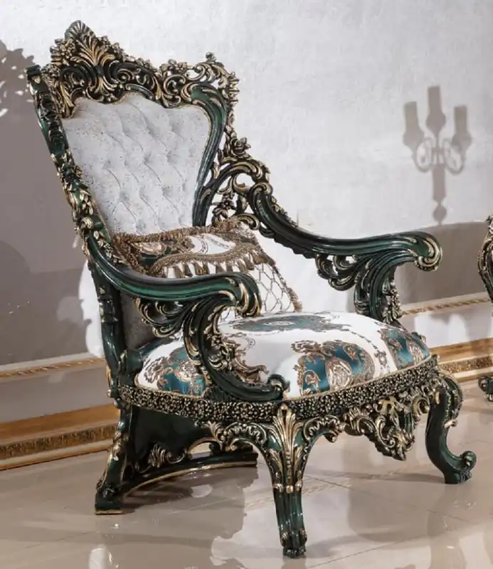 Casa Padrino Luxus Barock Sessel Weiß / Mehrfarbig / Grün / Gold - Prunkvoller Wohnzimmer Sessel mit elegantem Muster - Barock Wohnzimmer & Hotel Möbel - Edel & Prunkvoll Top-Angebot