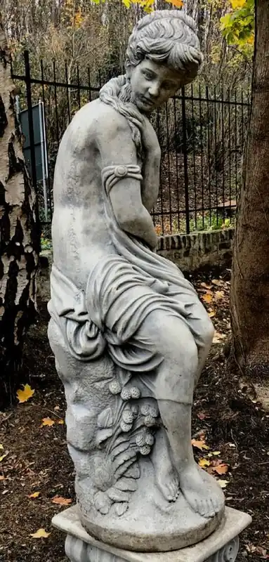 Versand Am Gleichen Tag Casa Padrino Jugendstil Garten Deko Skulptur Frau Antik Grau 44 x 44 x H. 130 cm - Elegante Garten Deko Stein Figur - Barock & Jugendstil Garten Deko Accessoires