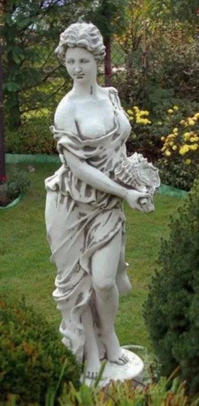 Casa Padrino Jugendstil Garten Deko Skulptur Frau mit Muschel Grau 44 x 44 x H. 138 cm - Elegante Garten Deko Stein Figur - Barock & Jugendstil Garten Deko Accessoires Nur Heute