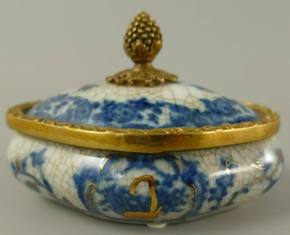 Neu Casa Padrino Barock Porzellan Zuckerdose mit Deckel Creme / Blau / Messing 11 x 8 x H. 8 cm - Barock Porzellan Deko Accessoires