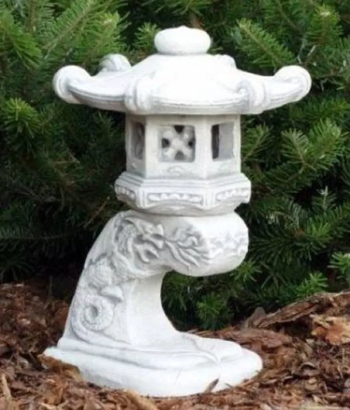 Casa Padrino Garten Leuchte im Japanischen Stil Weiß 24 x 24 x H. 32 cm - Kleine Garten & Terrassen Leuchte - Wetterbeständige Garten Laterne - Garten Terrassen Beleuchtung Solange Der Vorrat Reicht