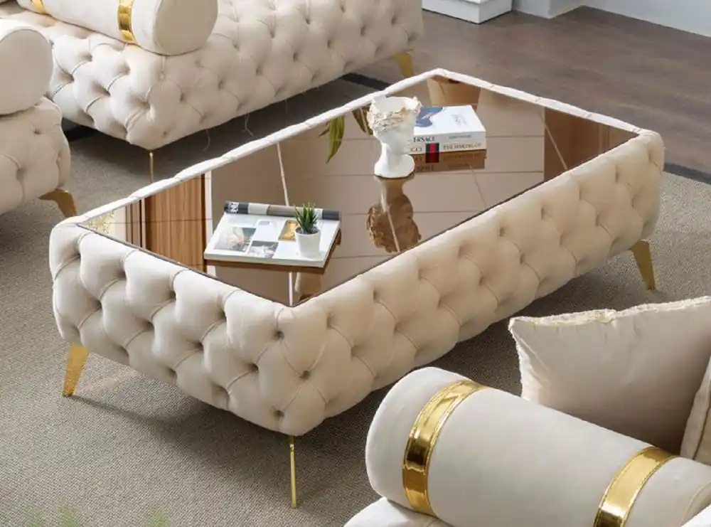Nur Heute Casa Padrino Luxus Chesterfield Couchtisch Creme / Gold / Braun 140 x 80 x H. 45 cm - Wohnzimmertisch mit Glasplatte - Wohnzimmer Möbel - Chesterfield Möbel - Luxus Möbel - Luxus Einrichtung