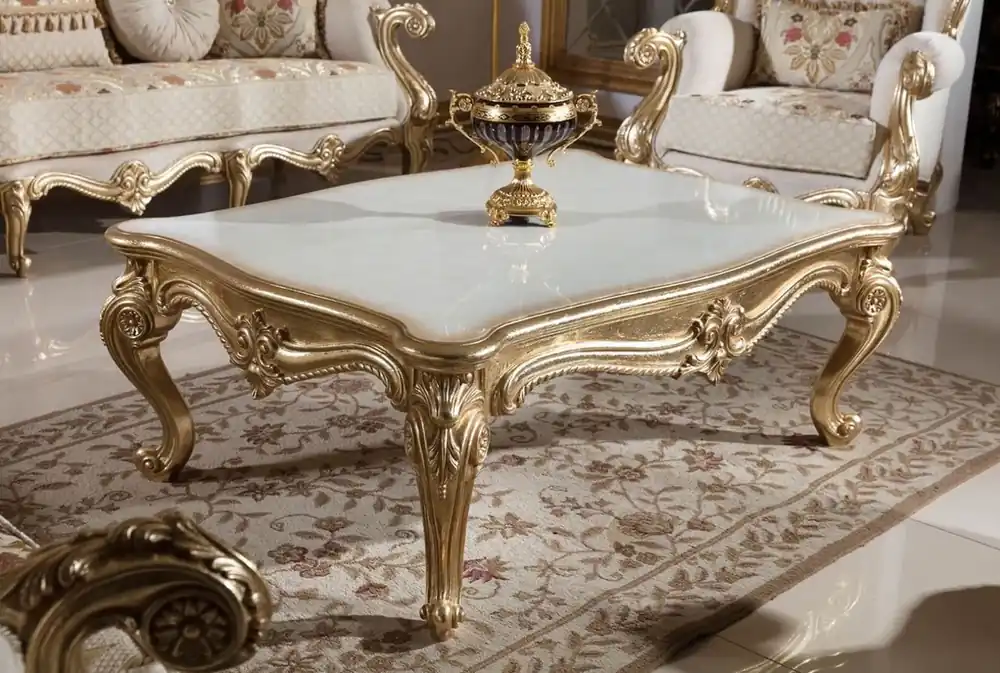 Jetzt Bestellen Casa Padrino Luxus Barock Couchtisch Weiß / Gold - Prunkvoller Wohnzimmertisch im Barockstil - Luxus Wohnzimmer Möbel im Barockstil - Barock Möbel - Barock Wohnzimmer Einrichtung