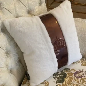 Geprüft Harald Glööckler Luxus Deko Kissen Pompöös by Casa Padrino Weiß / Bronze - Glööckler Kissen - Designer Zierkissen - Harald Glööckler Designer Deko Accessoires