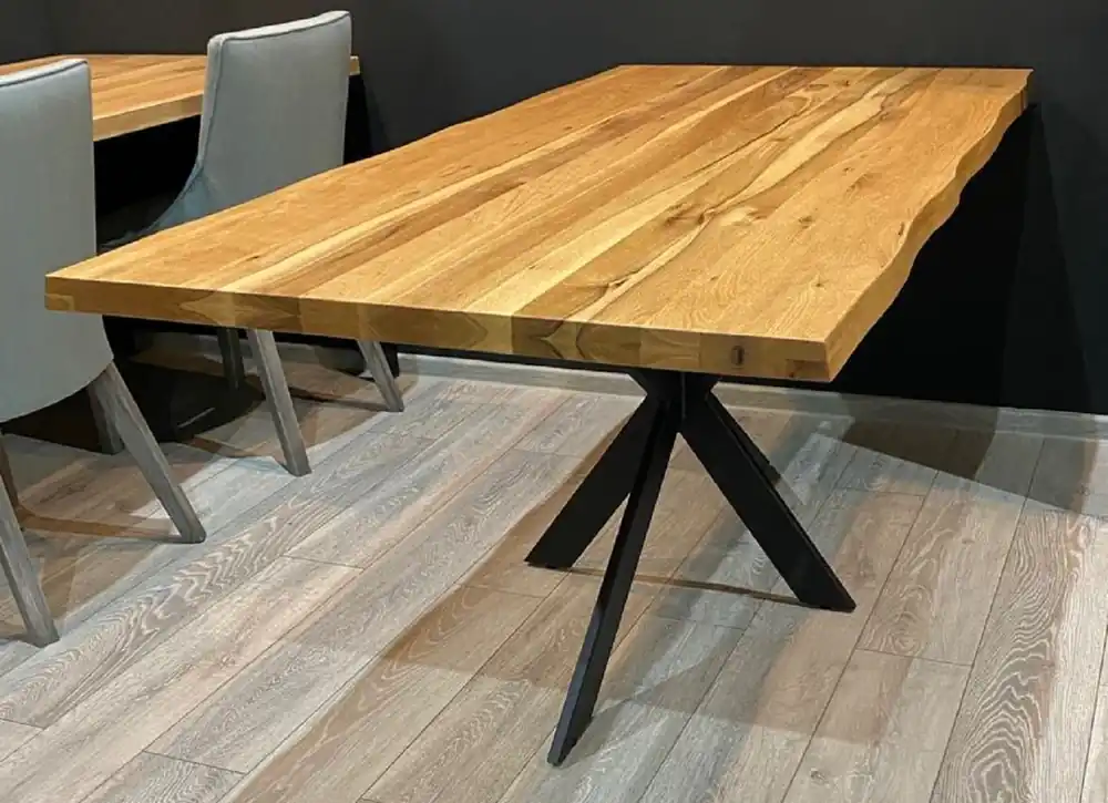 Casa Padrino Luxus Esstisch Naturfarben / Schwarz 180 x 90 x H. 77 cm - Rechteckiger Küchentisch mit rustikaler Massivholz Tischplatte - Rustikale Esszimmer Möbel - Luxus Esszimmer Möbel Angebot