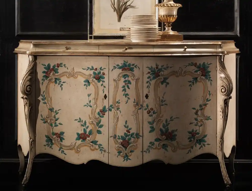 Casa Padrino Luxus Barock Sideboard Beige / Mehrfarbig - Handgefertigter Schrank mit 3 Schubladen und 2 Türen - Luxus Möbel Möbel im Barockstil - Barock Möbel - Luxus Qualität - Made in Italy Begrenztes Angebot