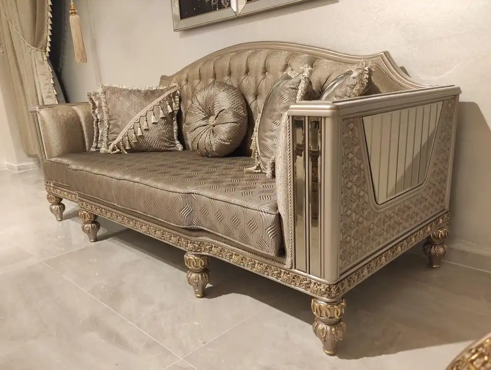 Sonderangebot Casa Padrino Luxus Barock Sofa Gold / Grau / Gold - Prunkvolles Wohnzimmer Sofa - Barockstil Wohnzimmer Möbel - Barock Einrichtung - Luxus Möbel im Barockstil - Edel & Prunkvoll