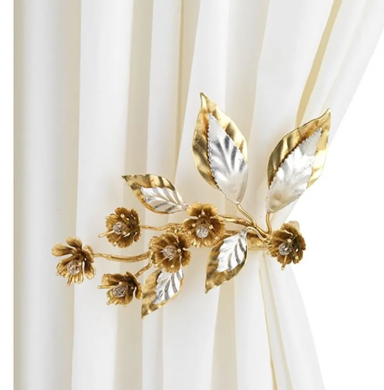 Casa Padrino luxury curtain holder gold / silver 22 x 18 x H. 22 cm - Elegant metal curtain holder with glass beads - Luxury decorative accessories Nur Für Kurze Zeit