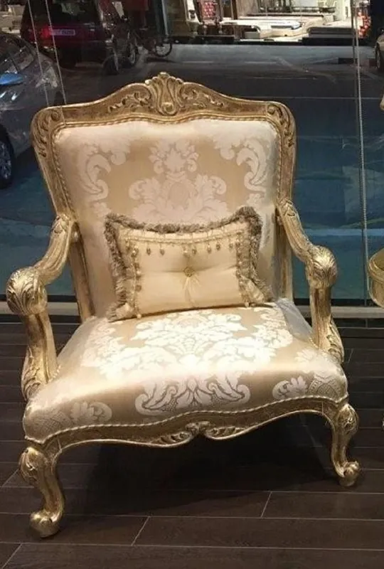 Casa Padrino luxury baroque armchair gold / antique gold - Magnificent living room armchair with elegant pattern - Baroque living room furniture Rabatt