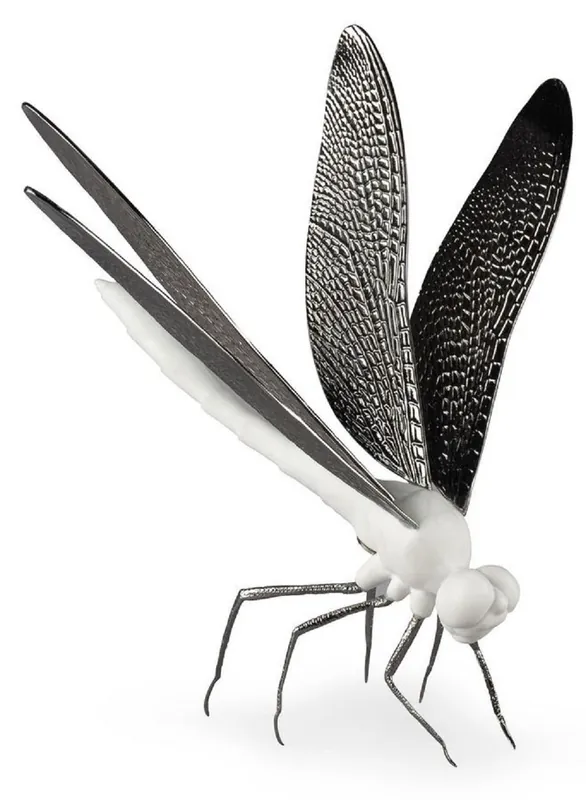 Casa Padrino luxury porcelain figure dragon-fly matt white / black 20 x 22.9 x H. 20 cm - High quality decorative sculpture - First class quality - Made in Spain Jetzt Bestellen