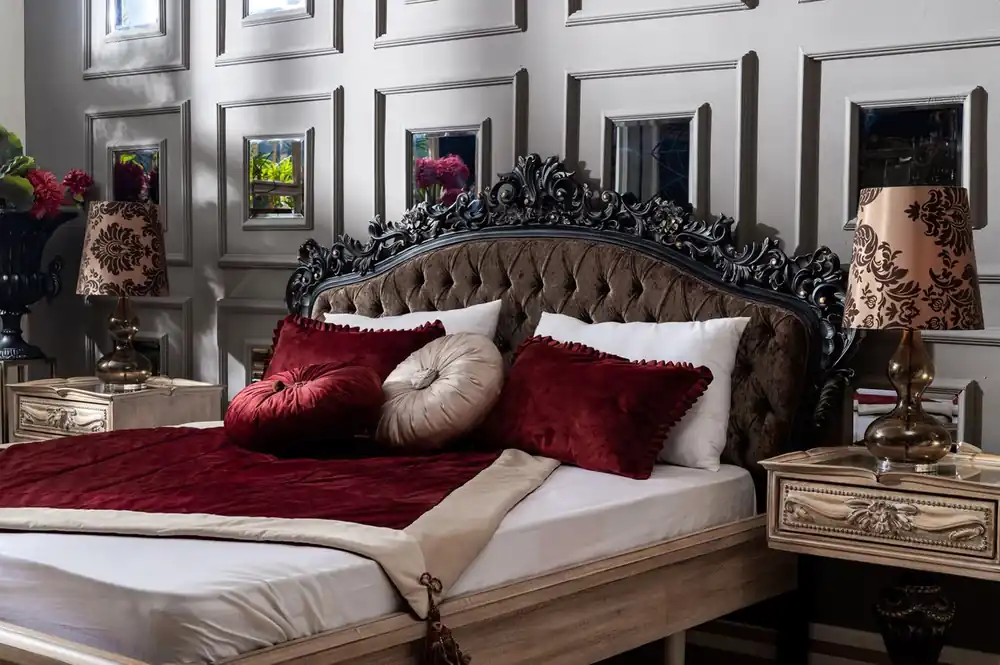 Casa Padrino luxury baroque bedroom set dark brown / natural / black / gold - 1 Double Bed with Headboard & 2 Bedside Tables - Bedroom furniture in baroque style - Noble & Magnificent Knallerangebot