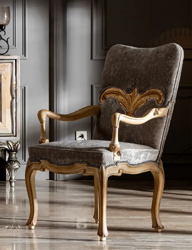 Casa Padrino luxury baroque dining chair with armrests gray / natural - Magnificent solid wood chair in baroque style - Baroque dining room furniture Top-Seller