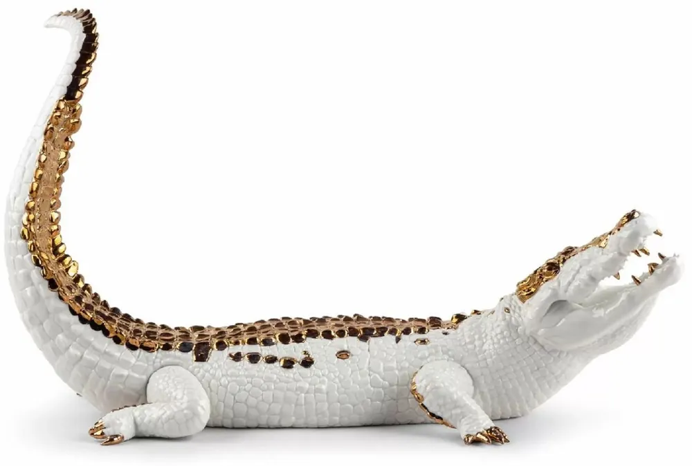 Online Kaufen Casa Padrino luxury porcelain decorative figure crocodile white / copper 68 x 28 x H. 39 cm - High quality decorative sculpture - First class quality - Made in Spain