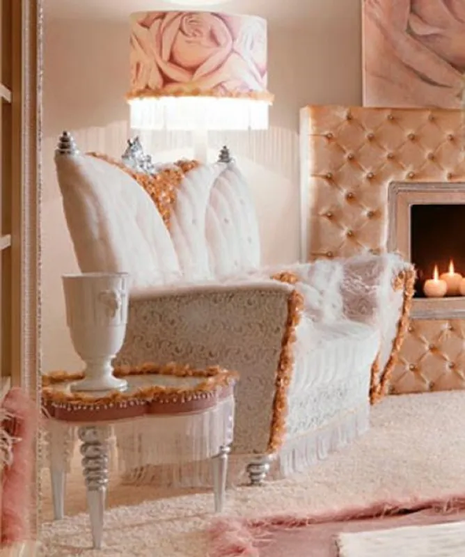 Bestseller Casa Padrino luxury baroque armchair white / brown / silver - Magnificent living room armchair in baroque style - First class quality - Made in Italy
