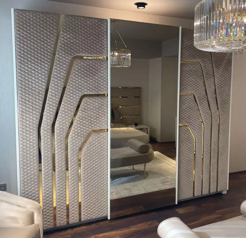 Casa Padrino luxury Art Deco bedroom cabinet gray / gold 270 x H. 230 cm - Mirrored wardrobe with 3 sliding doors - Art Deco Bedroom & Hotel Furniture - Luxury Collection Angebot