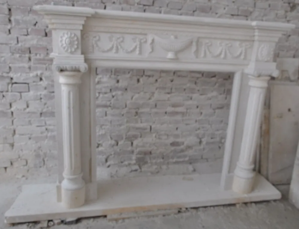 Preisknaller Casa Padrino luxury baroque fireplace surround beige 150 x 30 x H. 120 cm - Magnificent baroque fireplace surround made of high quality marble - Baroque fireplace decorative accessories