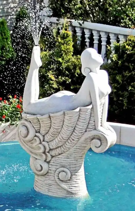 Casa Padrino Art Nouveau gargoyle sculpture woman on shell white / gray 111 x 80 x H. 192 cm - Magnificent garden fountain gargoyle figure - Baroque & Art Nouveau Garden Decoration Accessories Markenprodukt