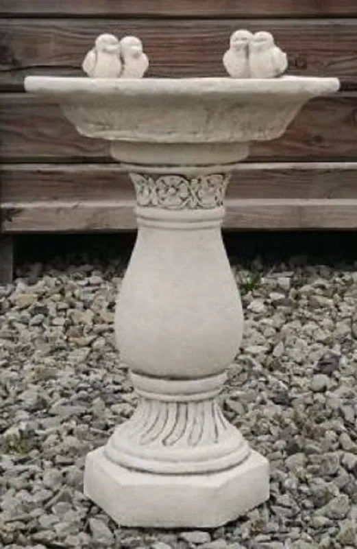 Casa Padrino Art Nouveau Bird Bath with Decorative Birds Gray Ø 35 x H. 51 cm - Round Garden Decoration Stone Bird Bath - Art Nouveau Garden Decoration Accessories - Art Nouveau Garden Furniture Letzte Chance