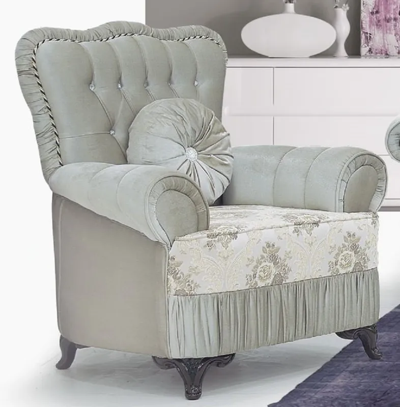 Casa Padrino luxury baroque armchair green gray / cream / dark brown - Living room armchair with pattern and rhinestones - Baroque style living room furniture - Luxury furniture in baroque style Garantierte Lieferung