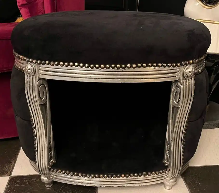Casa Padrino baroque dog bed & cat bed black / silver - Handmade baroque style dog & cat sofa - Baroque dog & cat furniture - Baroque pet furniture - Noble & Magnificent Online Kaufen