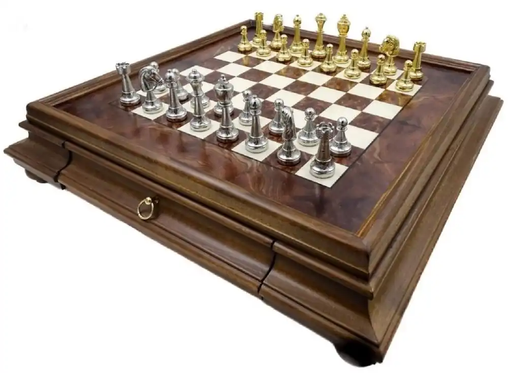 Casa Padrino luxury chess set brown / white / silver / gold 53 x 53 x H. 9.5 cm - Wooden chess set - Wooden chess board with handmade metal chess pieces - Luxury decorative accessories Versand Am Gleichen Tag