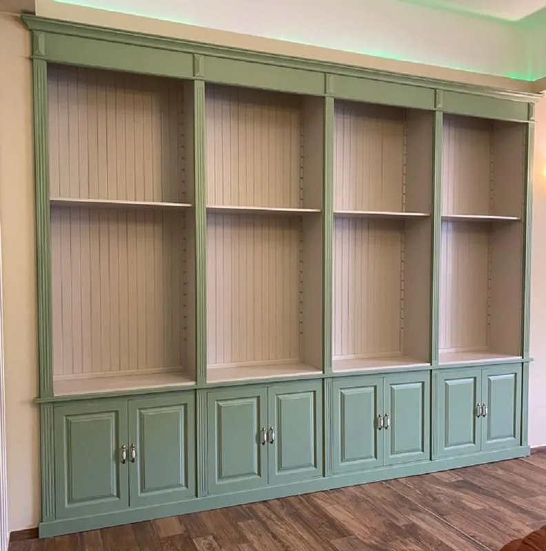 Casa Padrino country style cabinet green / beige 421 x 52 x H. 323 cm - Huge solid wood cabinet with 8 doors - Solid wood furniture - Country style furniture Jetzt Bestellen