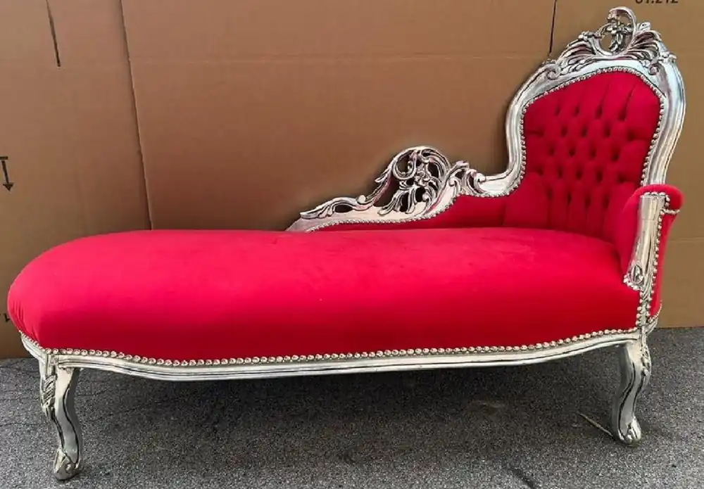 Casa Padrino baroque chaise longue right side red / silver - Handmade solid wood recamier - Baroque living room furniture - Noble & Magnificent Zertifiziert