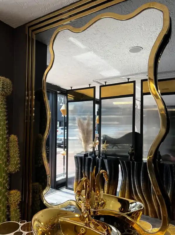 Casa Padrino luxury designer mirror gold 130 x H. 200 cm - Stainless steel wall mirror - Bathroom mirror - Luxury furniture - Hotel furniture - Designer furniture Neuheit