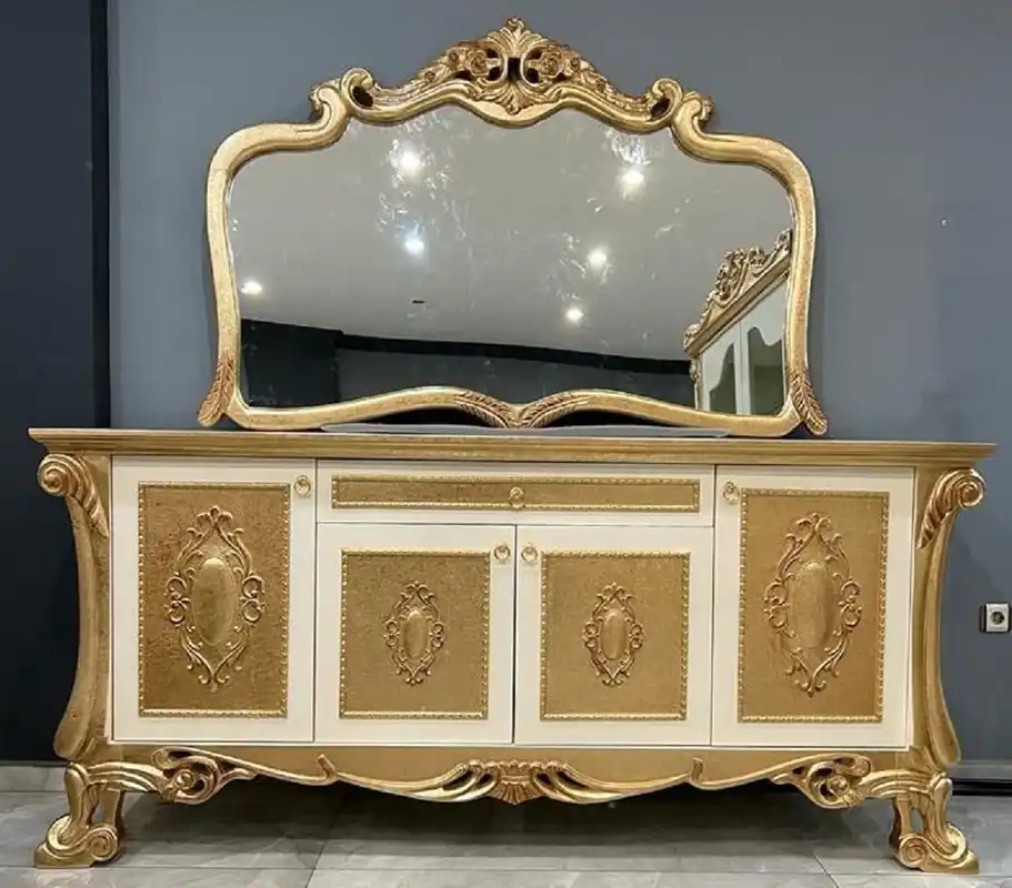 Casa Padrino luxury baroque sideboard with mirror white / gold - Luxury furniture in baroque style - Baroque furniture - Baroque furnishings - Noble & Magnificent Begrenztes Angebot