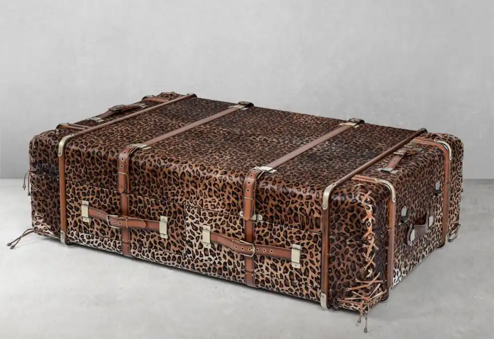 Echt Casa Padrino luxury coffee table in suitcase look leopard / brown / brass 140 x 85 x H. 43 cm - Suitcase living room table with drawers and bar compartments - Luxury furniture in suitcase look
