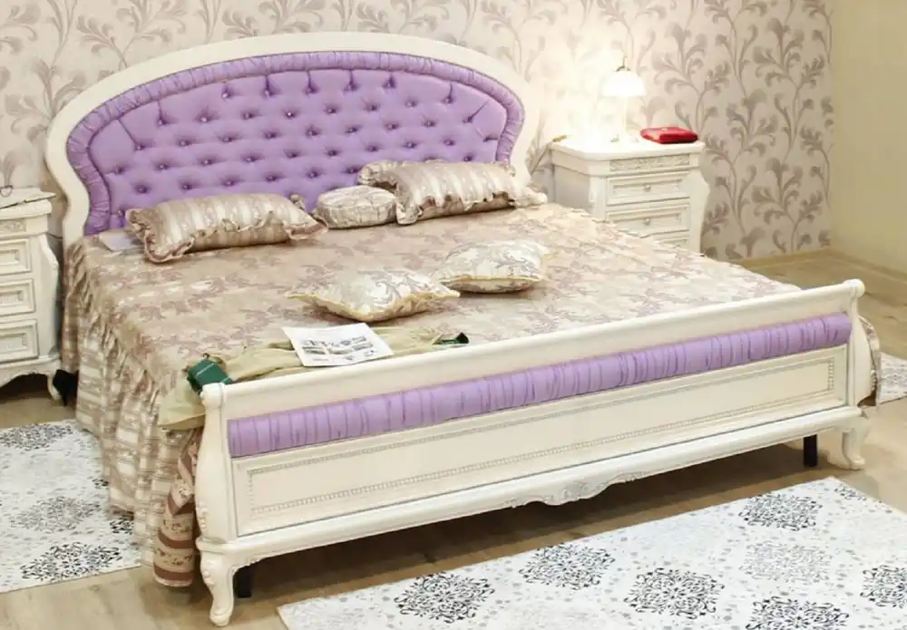 Casa Padrino luxury baroque double bed with rhinestones purple / white - Magnificent solid wood bed - Luxury bedroom furniture in baroque style - Baroque bedroom furniture - Noble & Magnificent Wochenendangebot