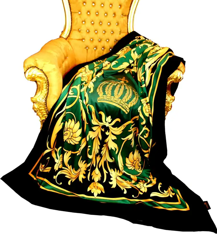 Garantierte Lieferung Couverture de luxe Pompöös by Casa Padrino baroque couronne or / vert / noir par Harald Glööckler avec strass