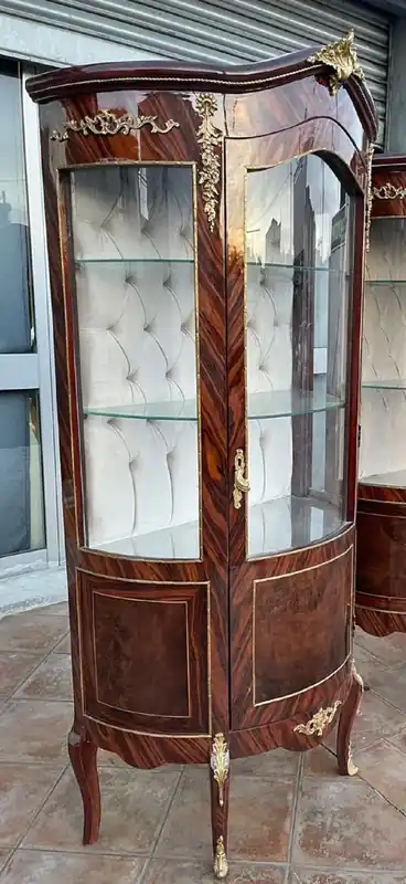 Aktuell Casa Padrino vitrine baroque marron / or - Vitrine de style antique en bois massif fait main avec porte vitrée - Meubles baroques - Meubles de salon de style baroque - Noble et Magnifique